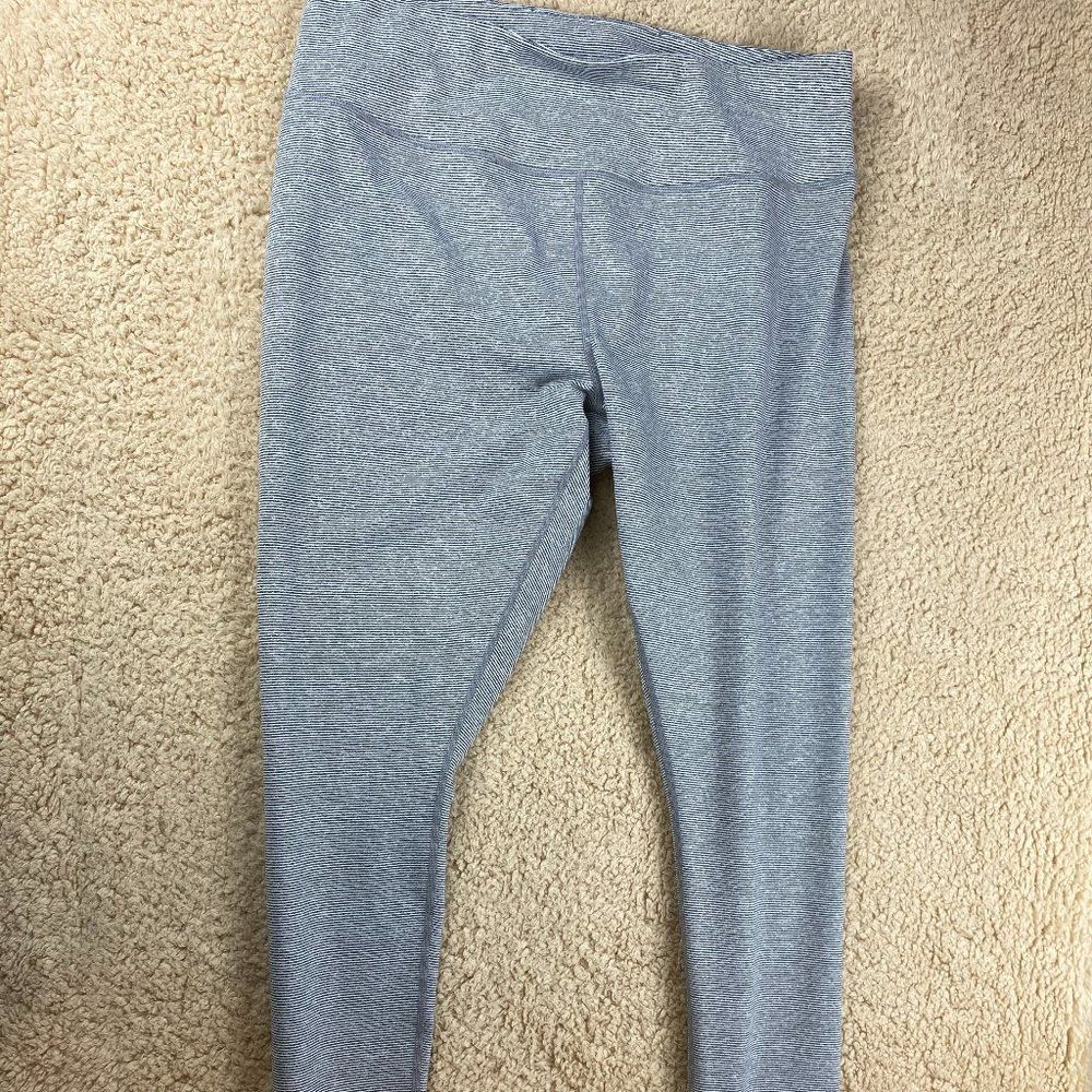 Core 10 Women's Plus Size XL  Gray & White Striped Leggings Fitness Athletic